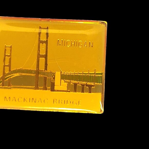Vintage Mackinac Bridge Michigan Souvenir Pin - Picture 1 of 4